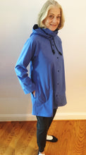 Load image into Gallery viewer, *Women&#39;s Periwinkle Mesh Lined Snap Raincoat