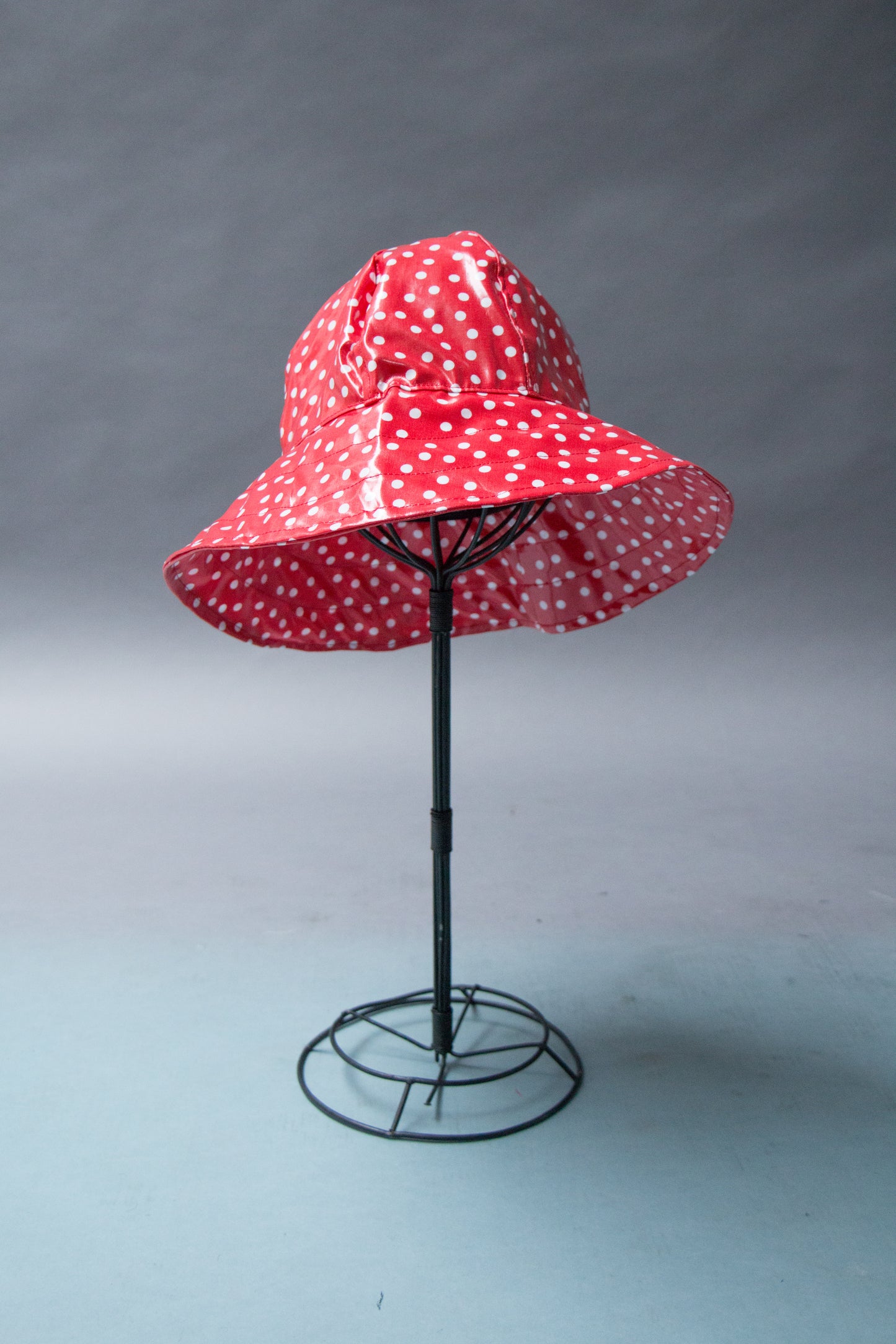 Red Polkadot Unlined All-Weather Hat (RH 0917A)