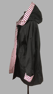 *Women's Black Outer Reversible Raincoat (RR/C 0614A)