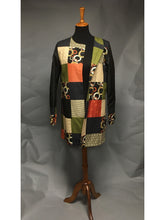 Load image into Gallery viewer, *Pieced Cotton Reversible Coat